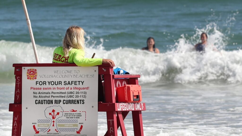 Beach currents kill two in Volusia County